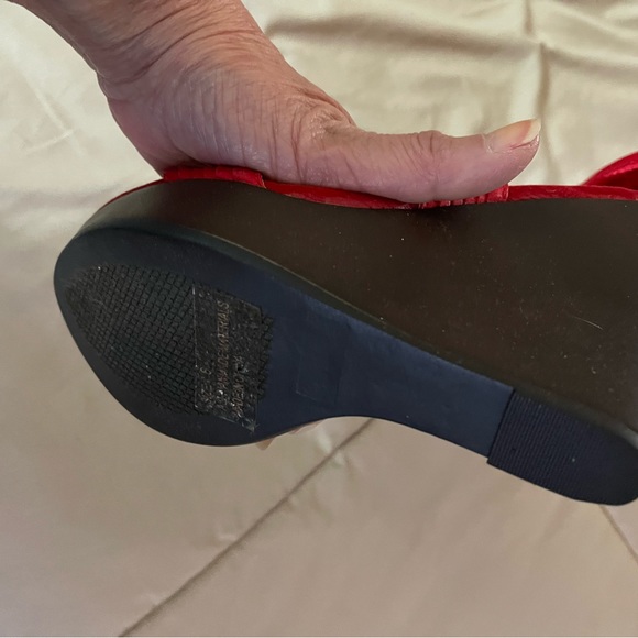 Gorgeous Christmas Red ankle strap bow wedges, 5/6”inches in height.Brand New - Picture 6 of 6